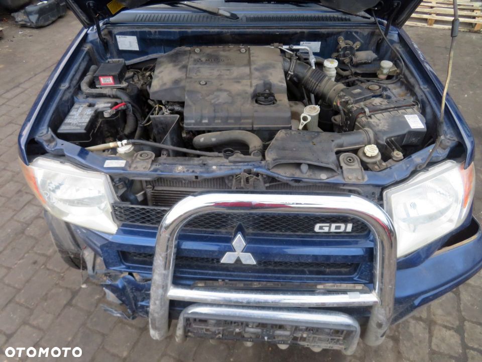 PÓŁOŚ PRZEDNIA LEWA PAJERO PININ 2.0 16V GDI  MITSUBISHI 1998-2007 - 1