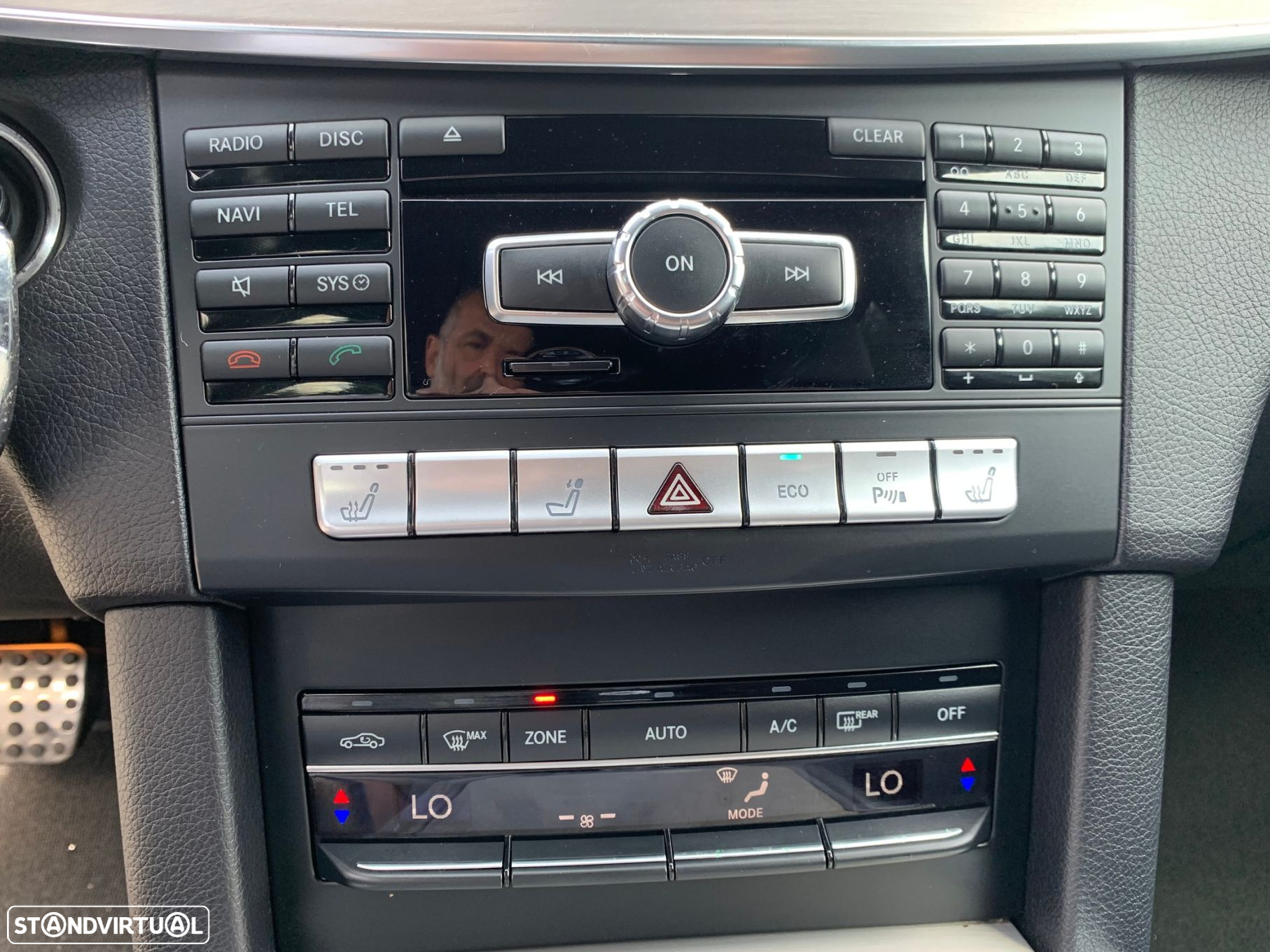Mercedes-Benz E 220 BlueTEC Avantgarde Auto. - 23