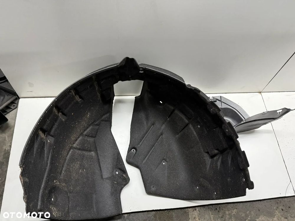 AUDI Q3 8U KOMPLETNE NADKOLE PRAWE PRAWY PRZÓD PRZEDNIE 8U0821172E 8U0853888 - 1