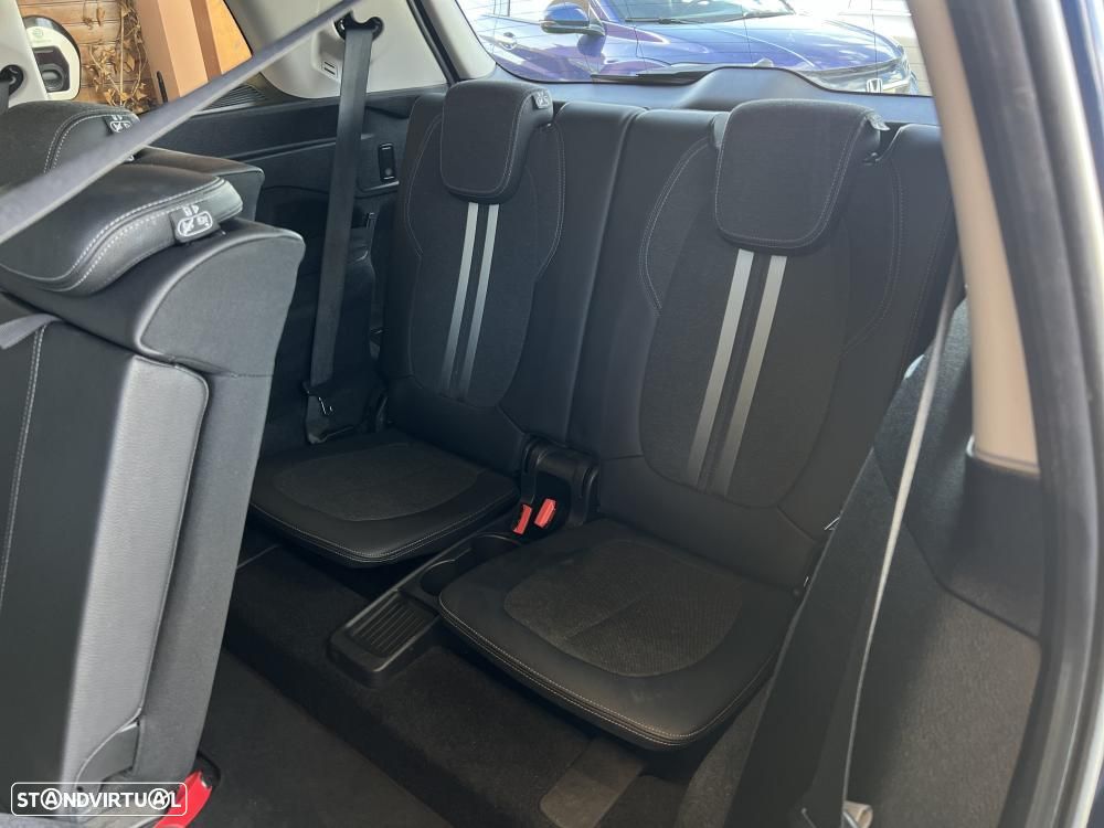 BMW 216 Gran Tourer d 7L Line Sport Auto - 11