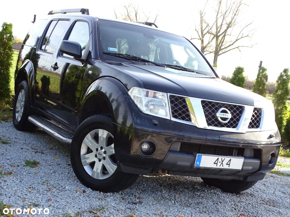 Nissan Pathfinder 2.5 DCi Elegance + - 23