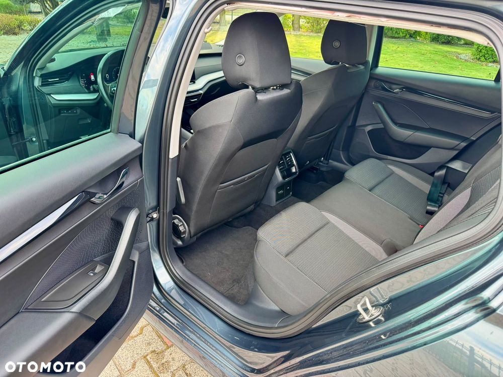 Skoda Octavia 2.0 TDI DSG Style - 15