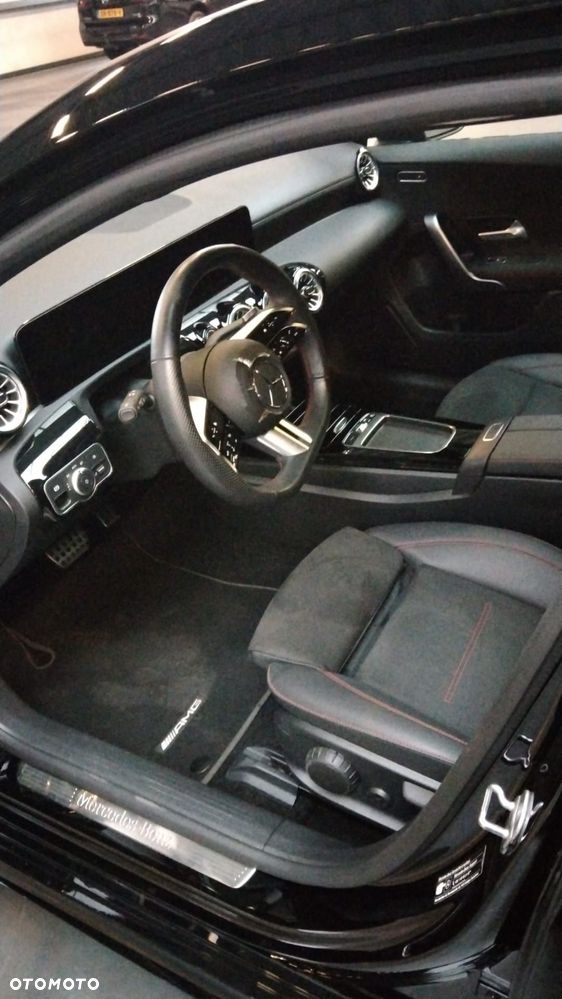 Mercedes-Benz Klasa A 180 d 8G-DCT Edition AMG Line - 23