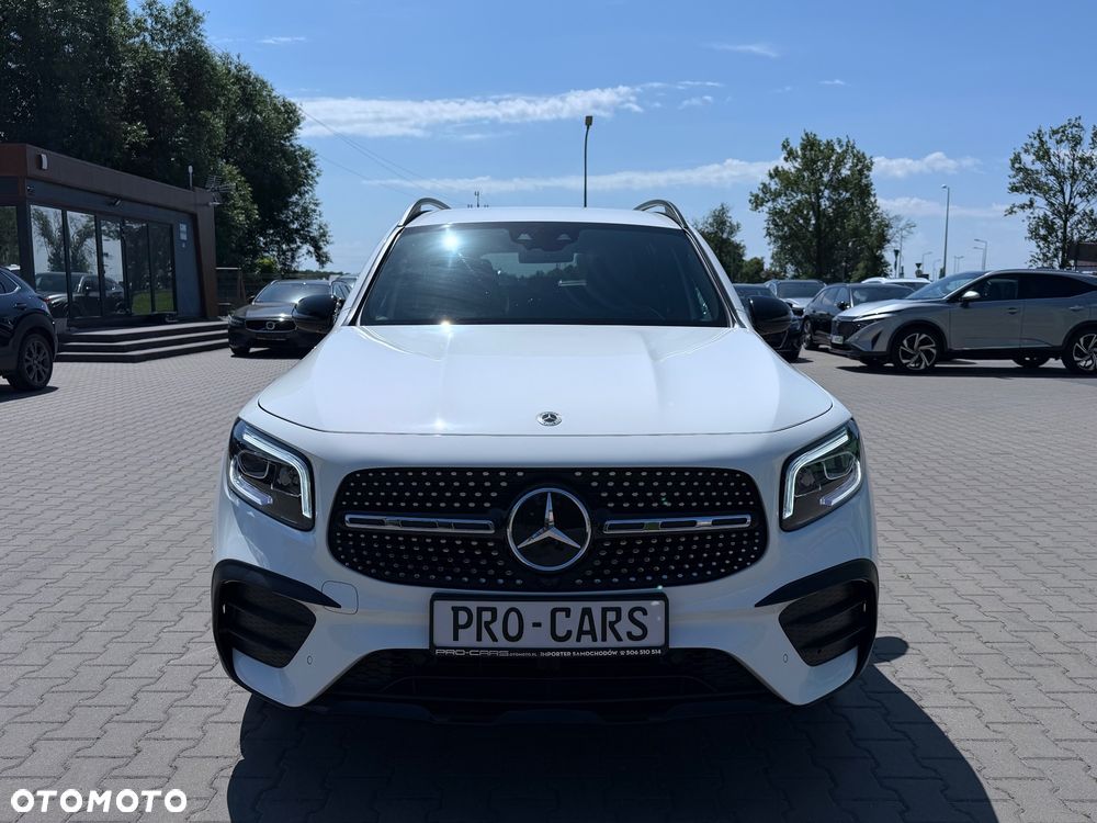 Mercedes-Benz GLB 200 7G-DCT AMG Line Advanced Plus - 11