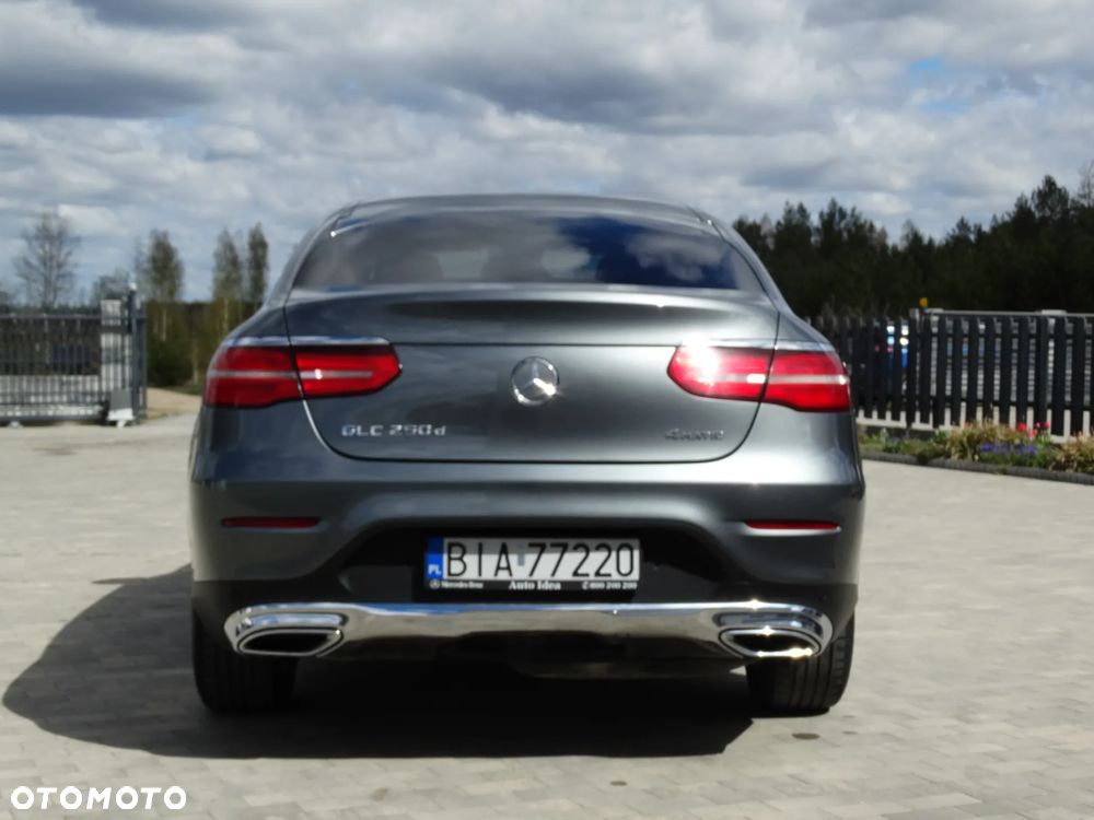 Mercedes-Benz GLC - 12