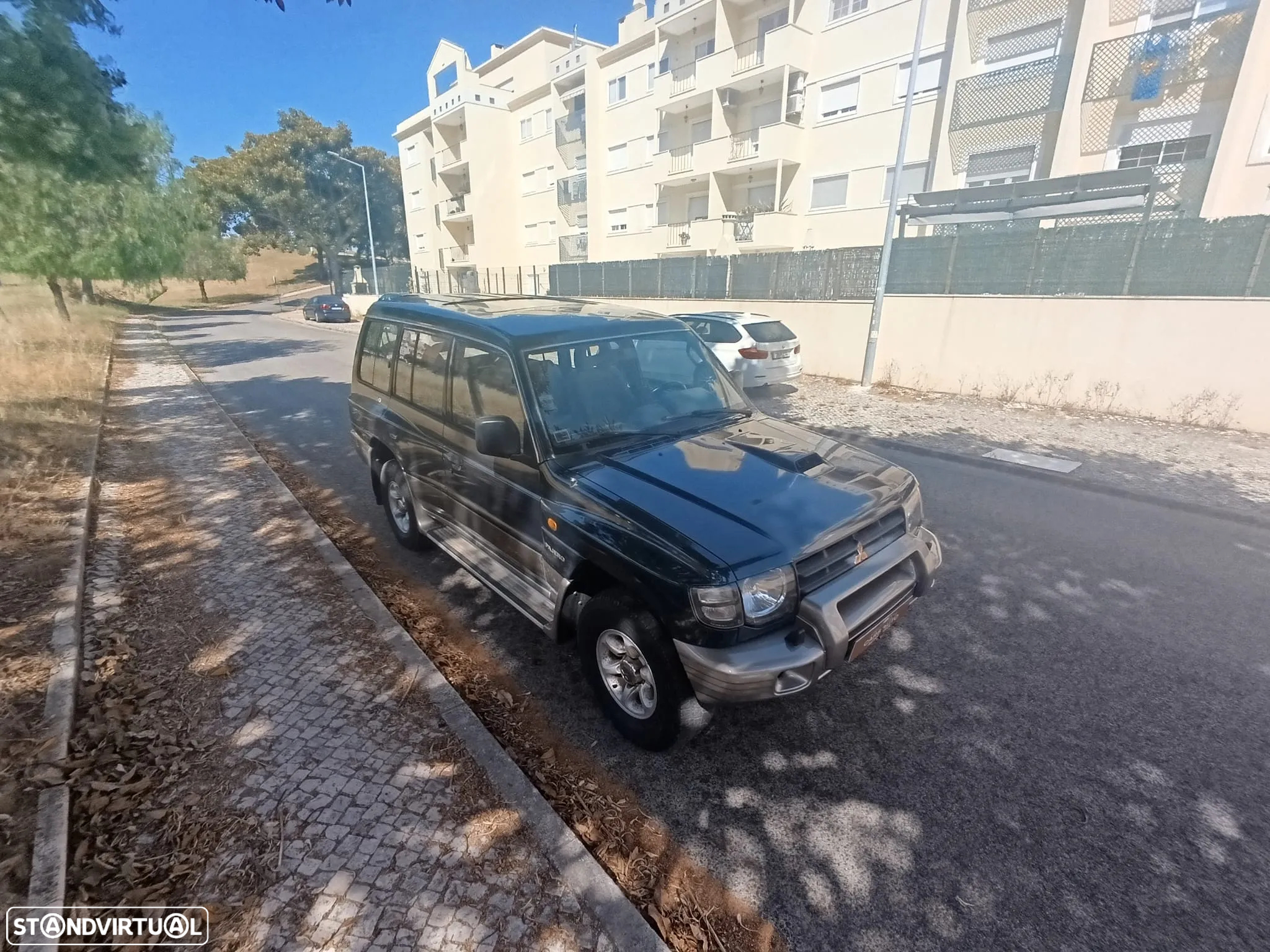 Mitsubishi Pajero 2.8 TD GLS Longo ABS - 35