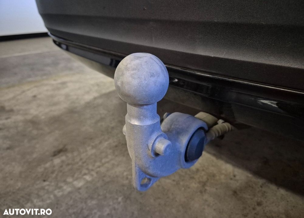 Volvo XC 40 P8 AWD Recharge RDesign - 24