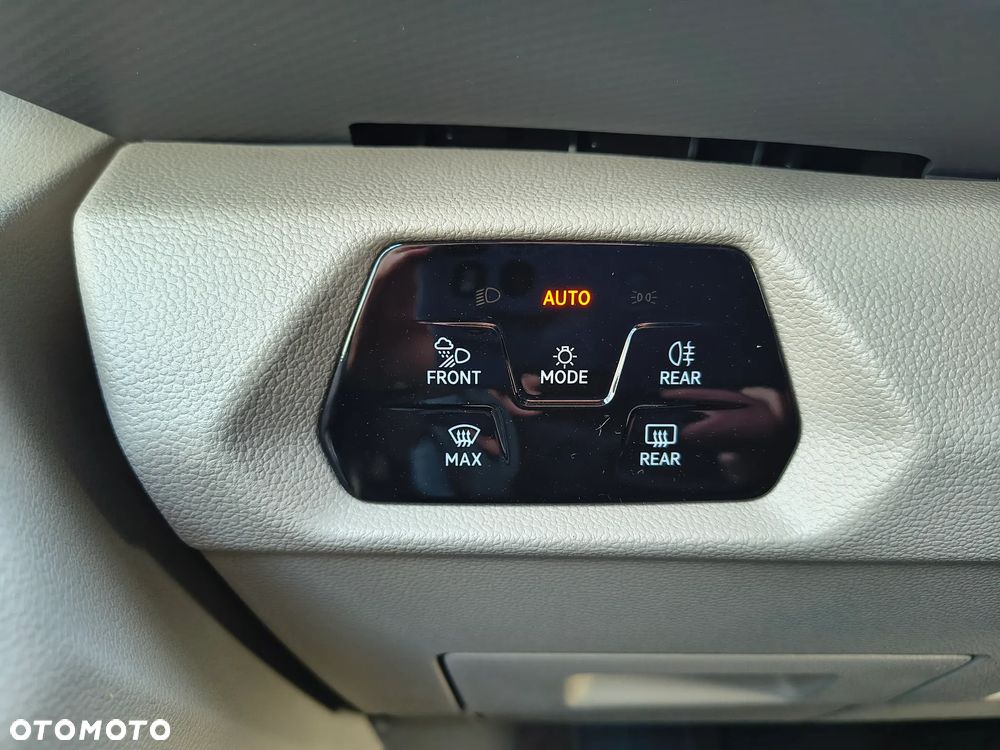 Volkswagen Multivan 2.0 TDI L2 DSG - 9