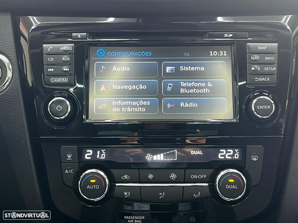 Nissan Qashqai 1.2 DIG-T Tekna Premium Pele S P.Preta - 31