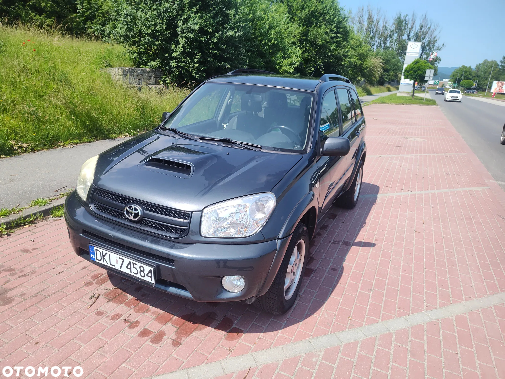 Toyota RAV4 - 7
