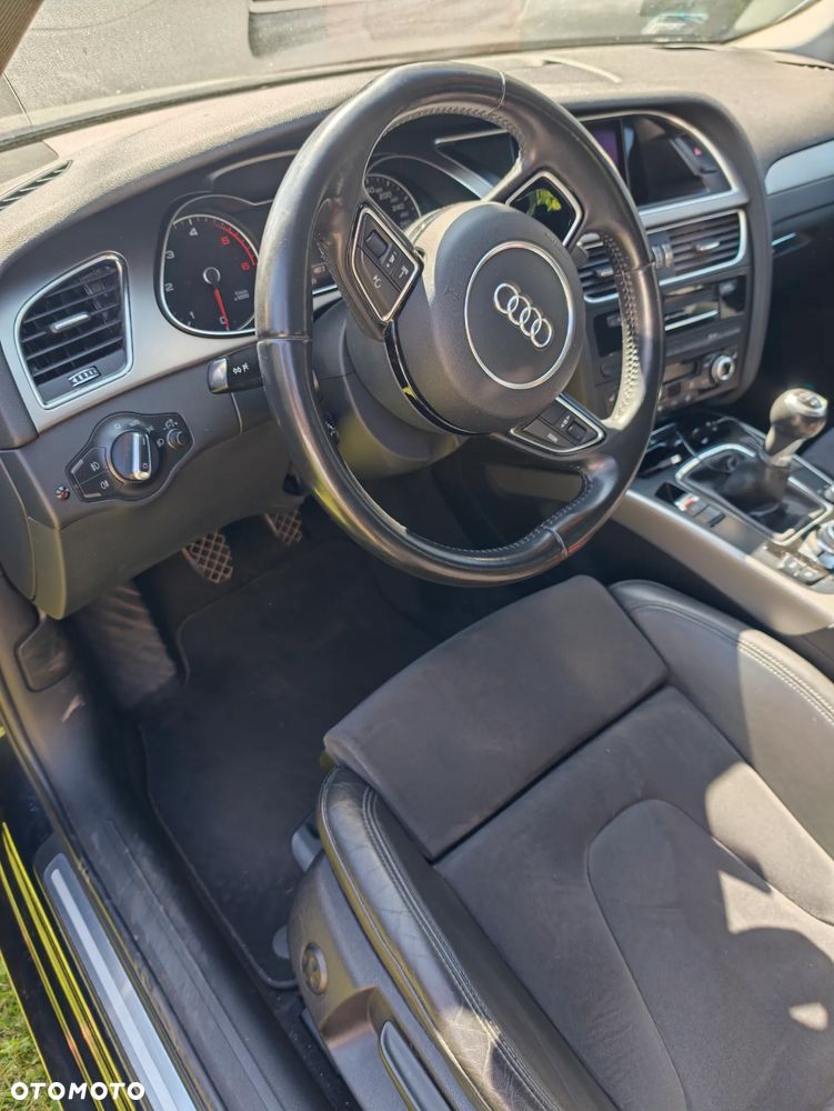 Audi A4 Limousine 2.0 TDI DPF Ambiente - 11