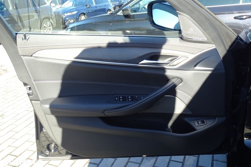 BMW Seria 5 520d mHEV Luxury Line - 18