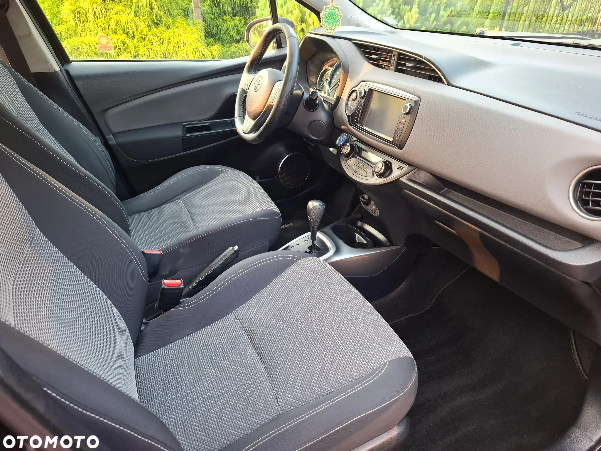 Toyota Yaris Hybrid 1.5 VVT-i Comfort - 13