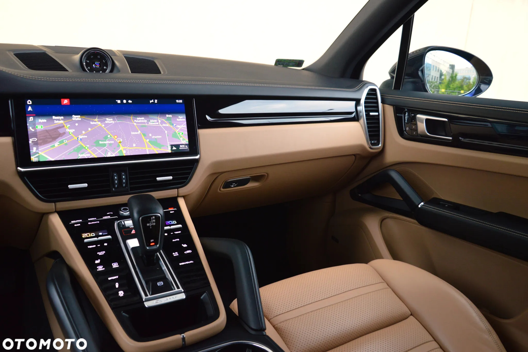 Porsche Cayenne Standard - 25