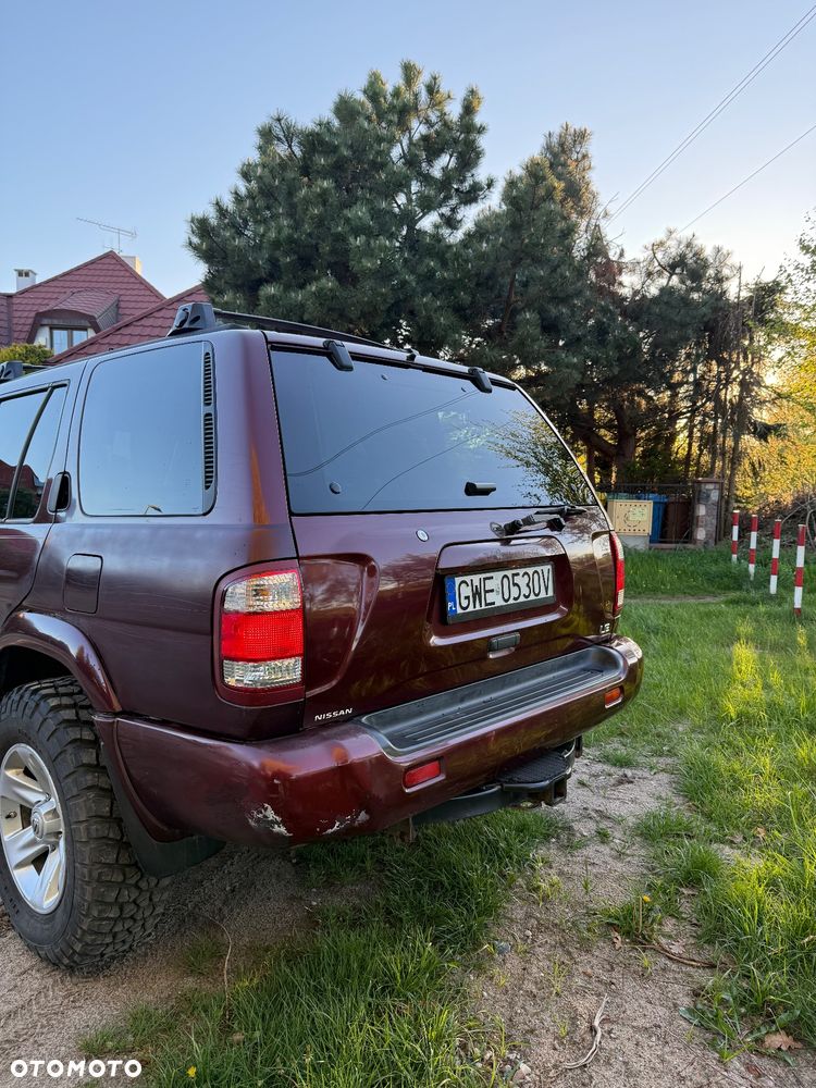 Nissan Pathfinder - 5