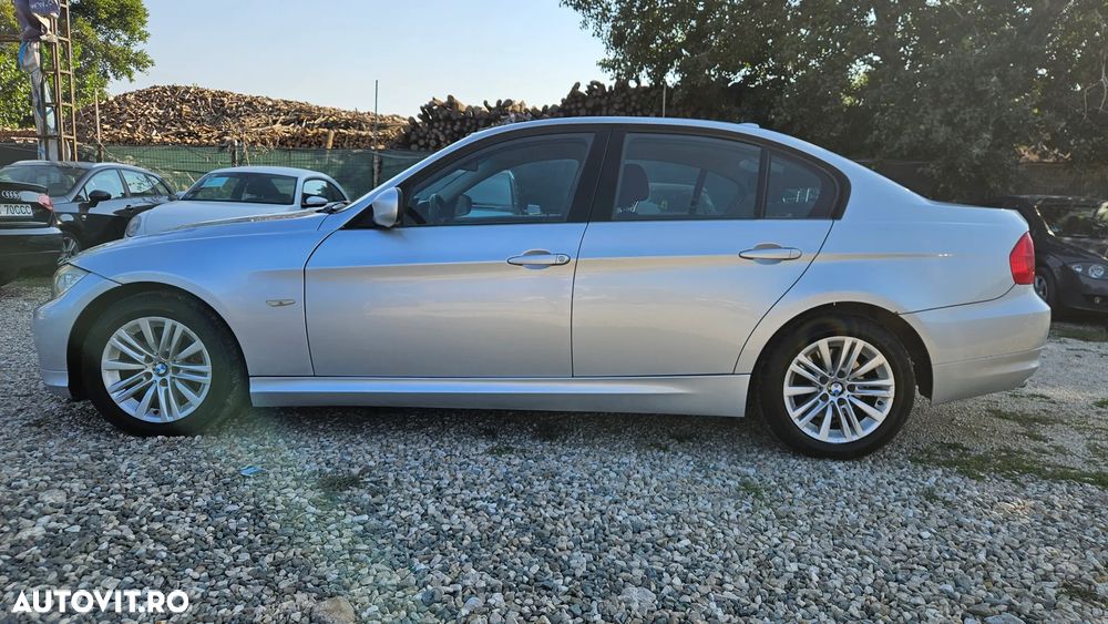 BMW Seria 3 318d Aut. Blue Performance Modern Line - 27