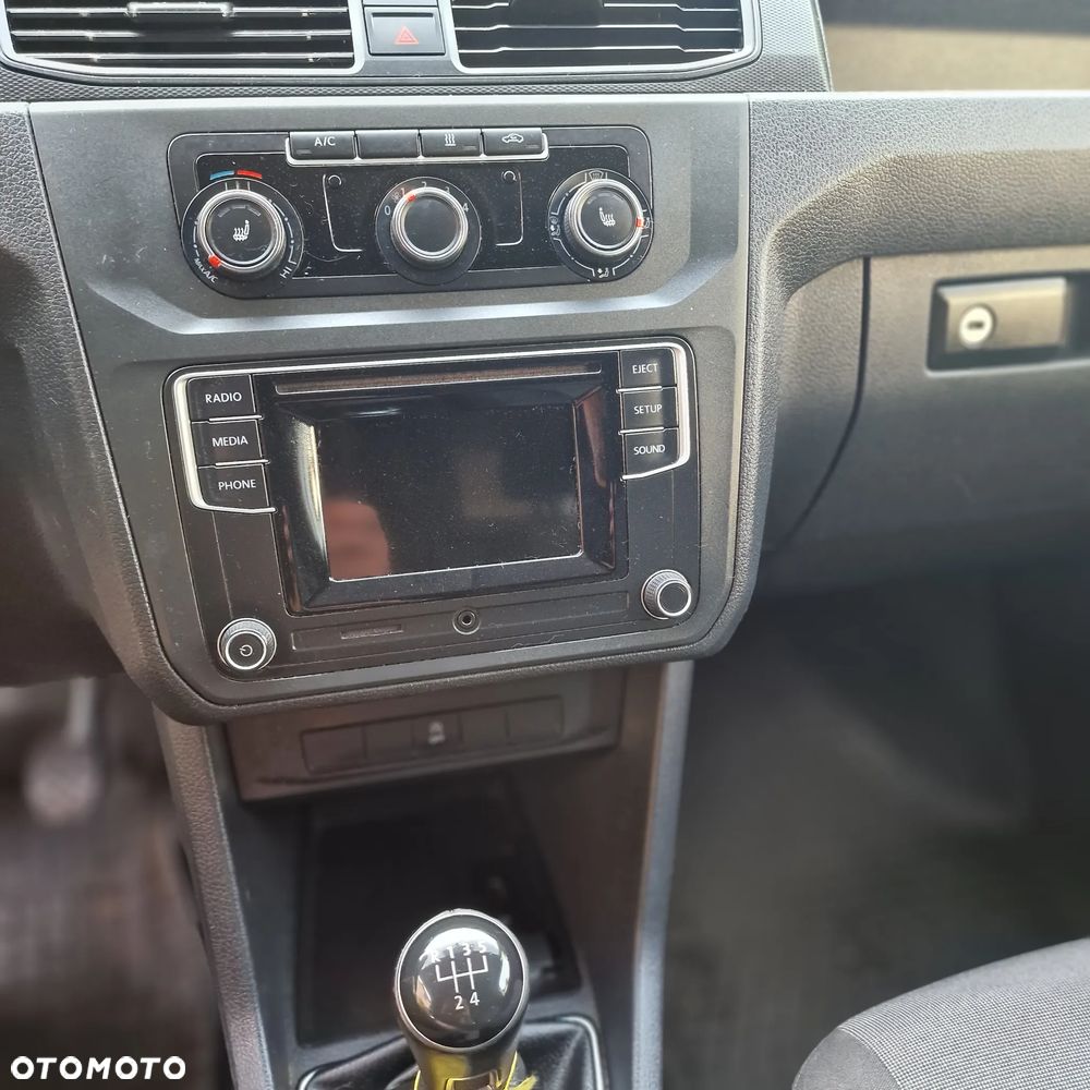 Volkswagen Caddy - 12