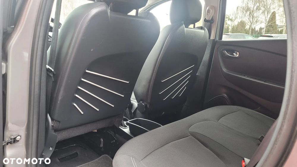 Renault Captur - 15