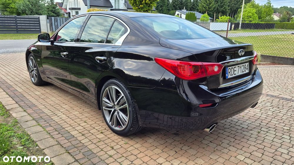 Infiniti Q50 2.2d Sport Sound Studio by Bose - 6
