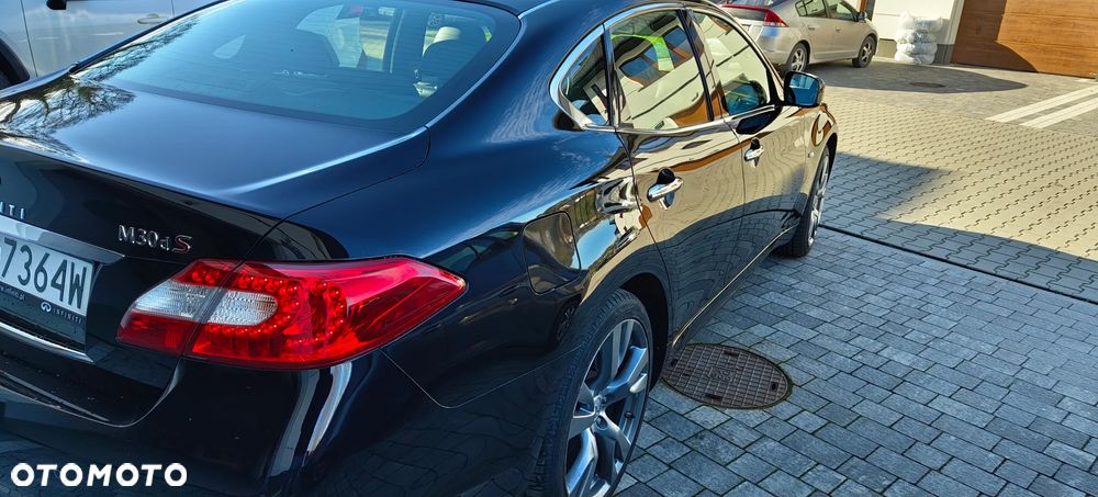 Infiniti M M30d S Premium - 3