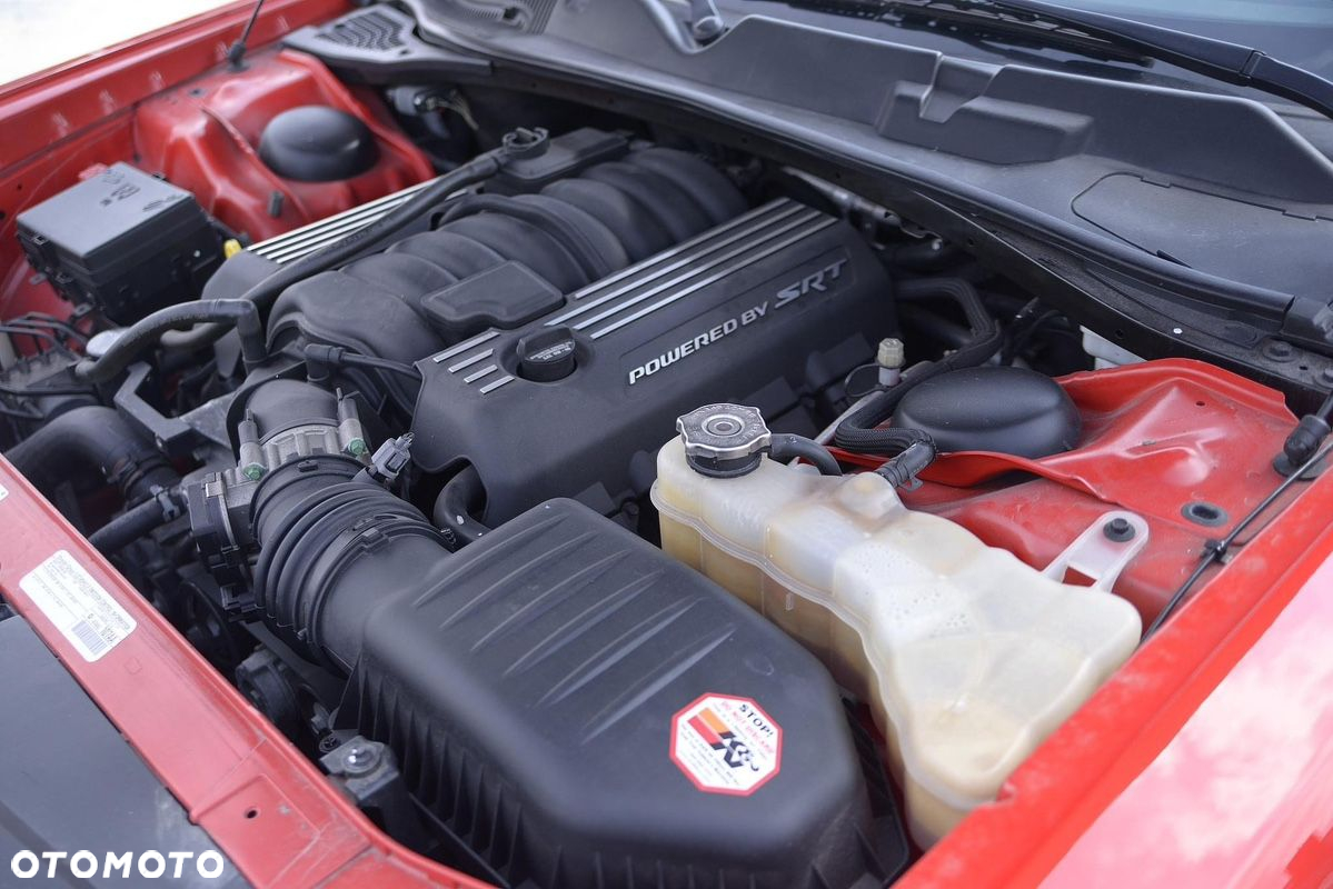 Dodge Challenger - 23