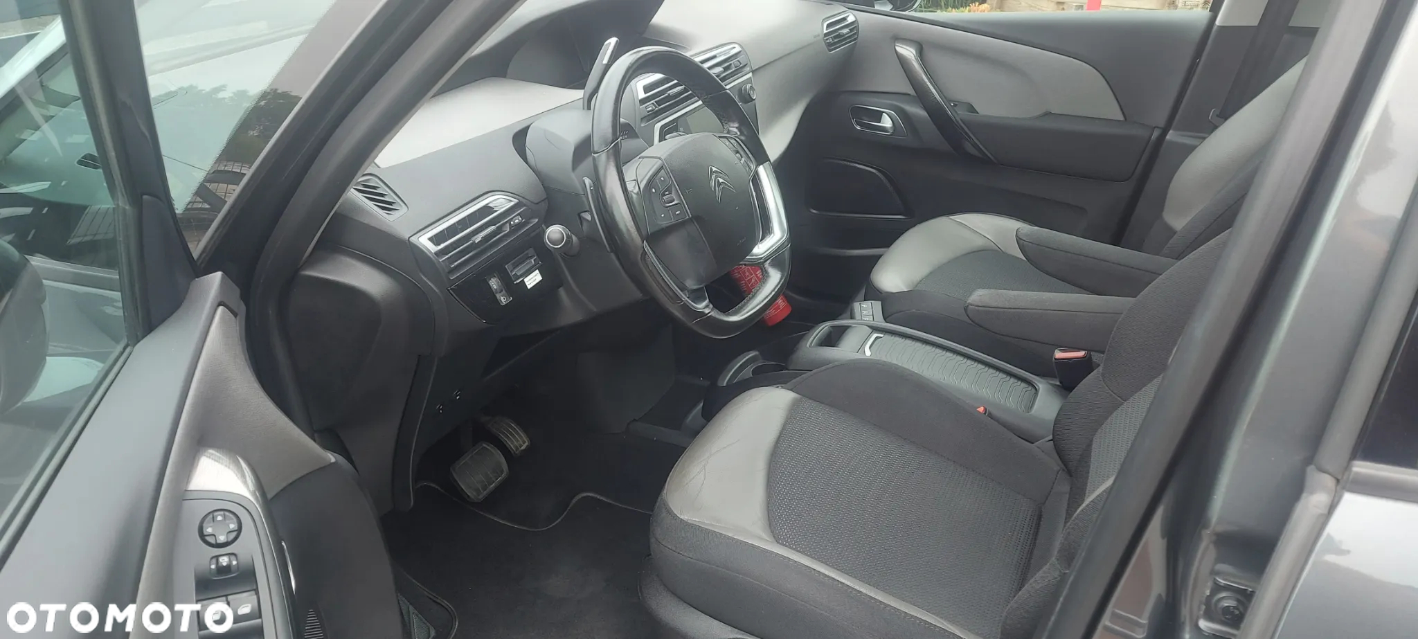 Citroën C4 Grand Picasso BlueHDi 150 EAT6 SHINE - 23
