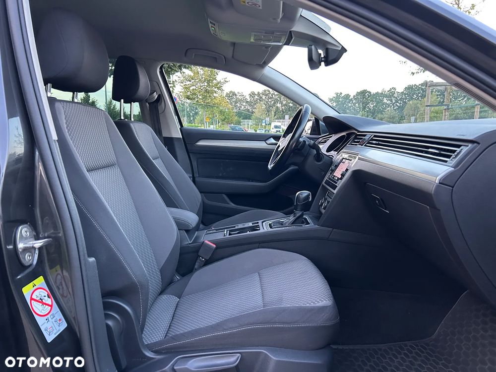 Volkswagen Passat 1.5 TSI EVO Essence DSG - 7