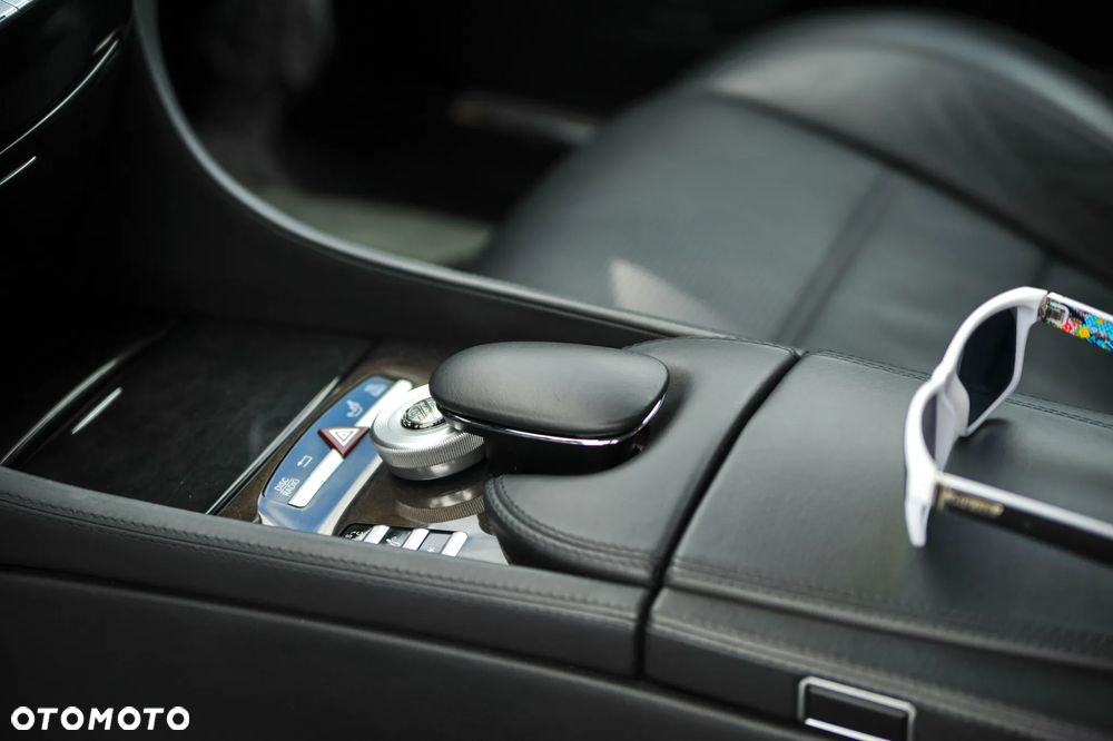Mercedes-Benz CL 63 AMG 7G-TRONIC - 30