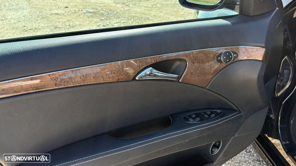 Mercedes-Benz E 220 CDi Avantgarde Aut. - 24