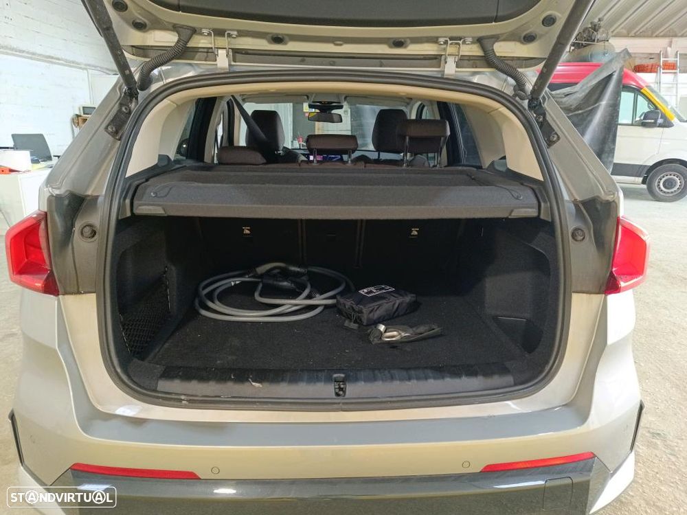 BMW X1 xDrive25e - 10