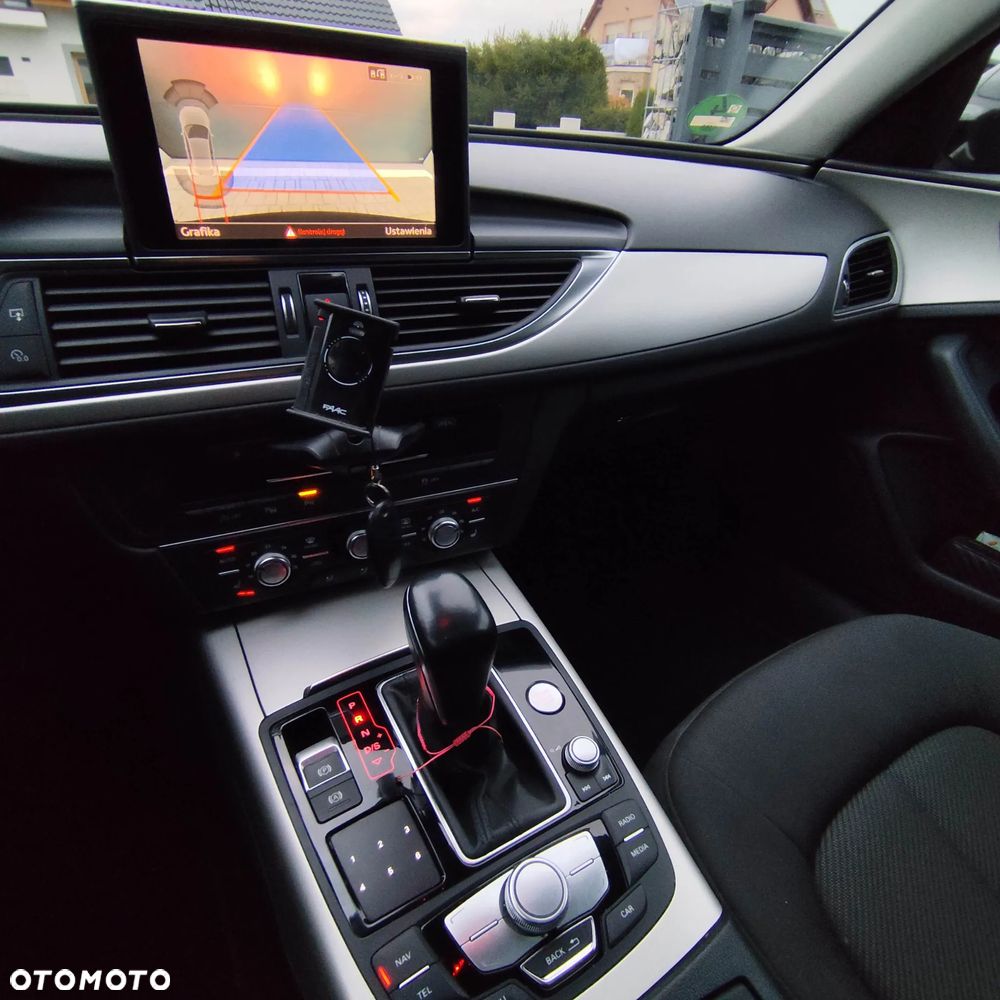 Audi A6 - 4