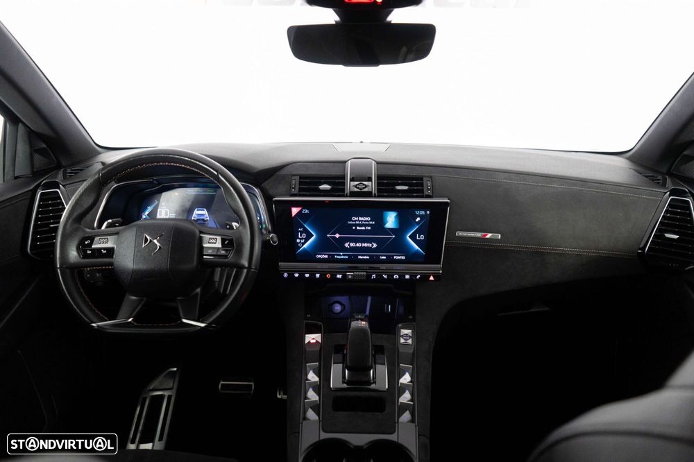 DS DS7 Crossback E-Tense Performance Line EAT8 - 16