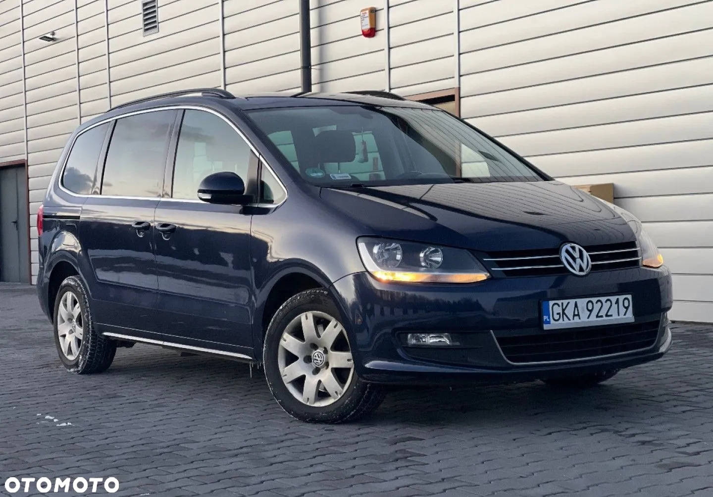 Volkswagen Sharan 2.0 TDI Highline DSG - 3
