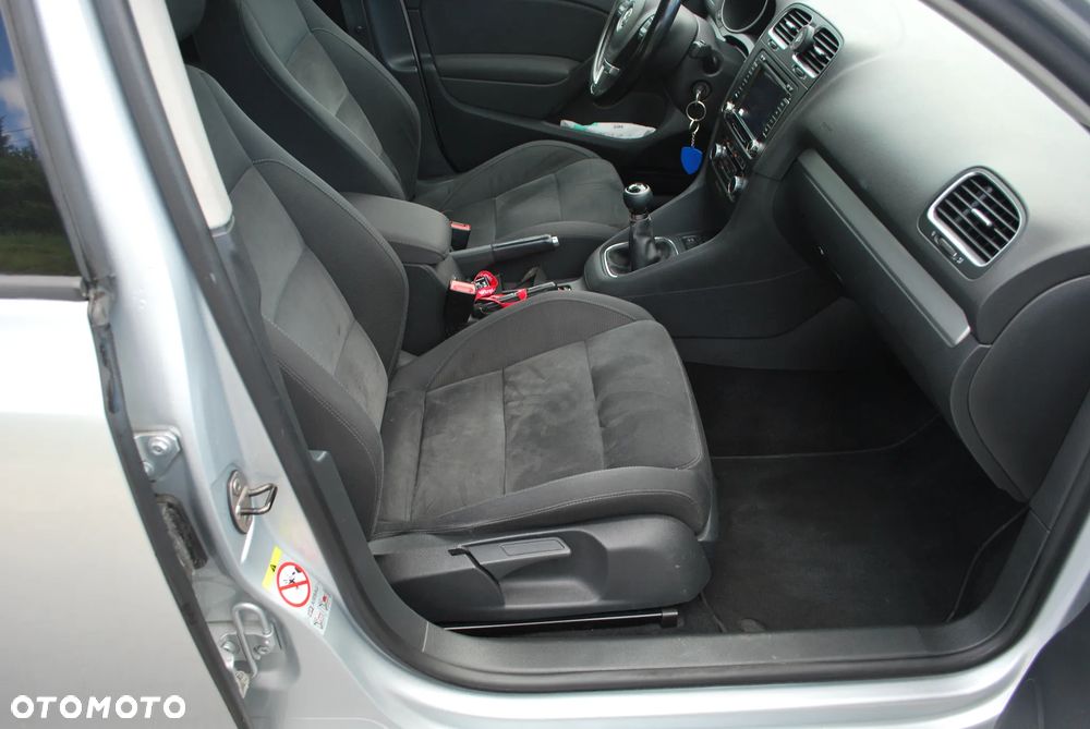 Volkswagen Golf 1.4 TSI Highline - 20