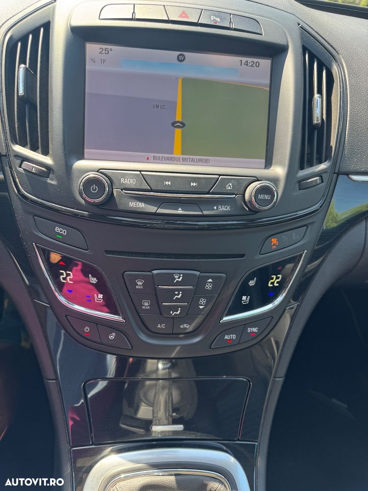 Opel Insignia - 13