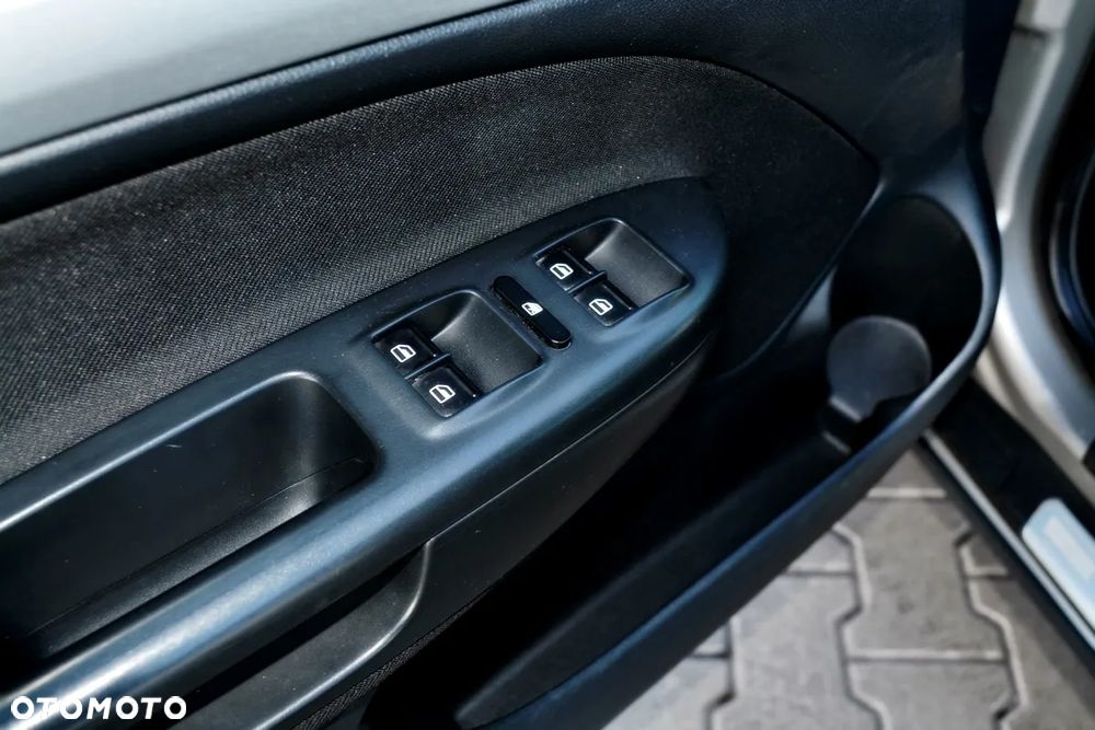 Skoda Octavia 2.0 TDI DPF 4x4 DSG Scout - 10