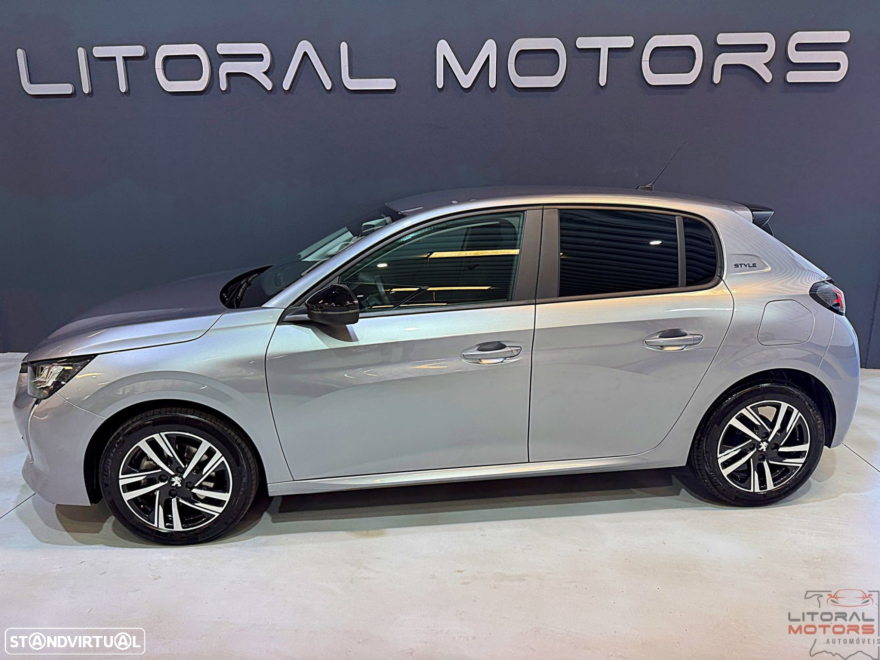 Peugeot 208 1.2 PureTech SE Style - 6