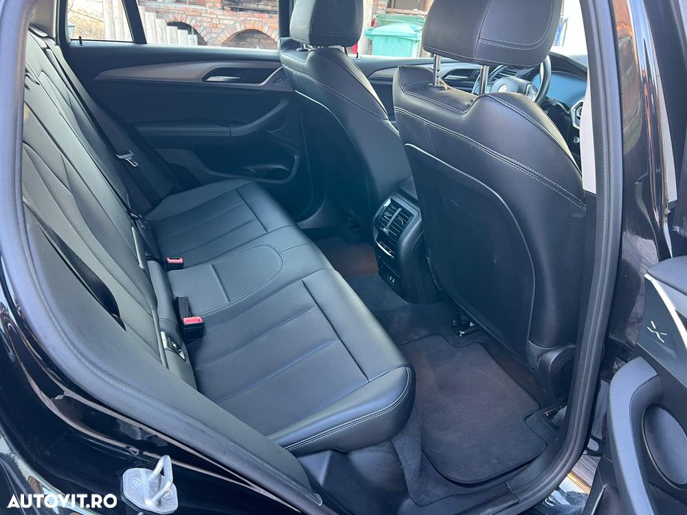 BMW X4 xDrive20i Aut. Advantage - 8