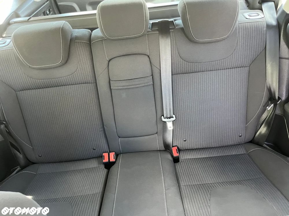 Ford Focus 1.6 EcoBoost Titanium - 16