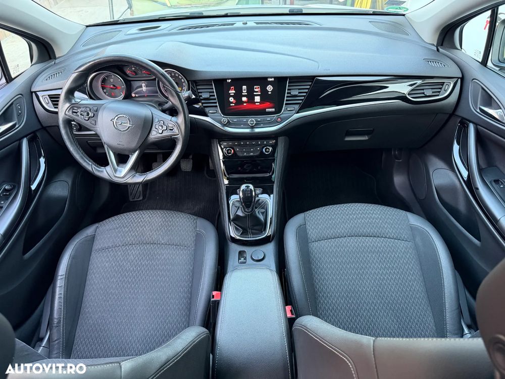 Opel Astra 1.6 BiTurbo D (CDTI) Start/Stop Innovation - 17