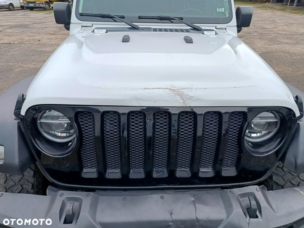 Jeep Wrangler - 17