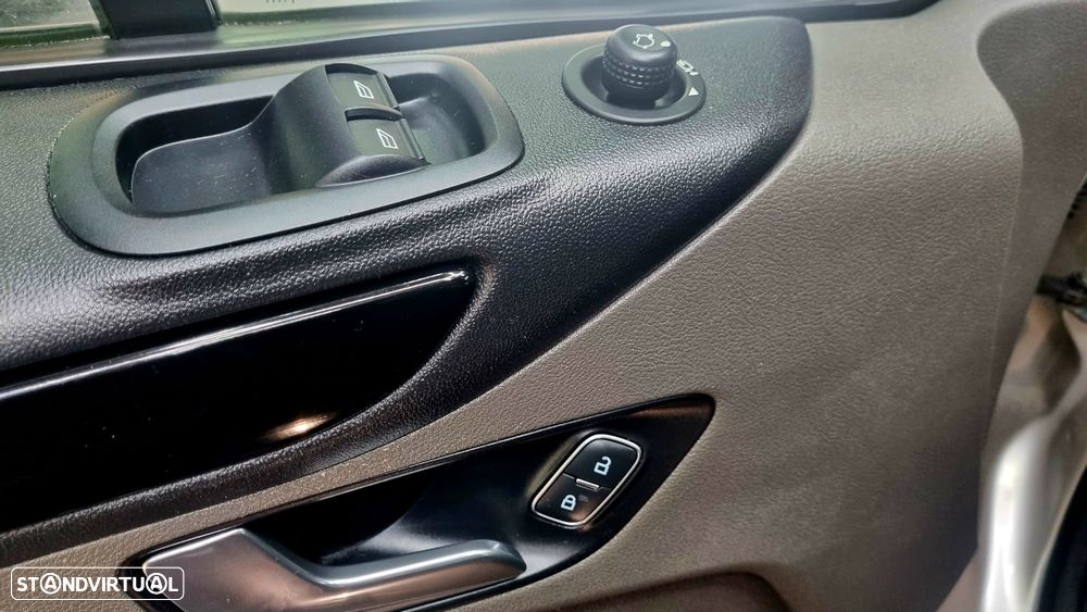 Ford Transit Custom 290L1 2.0 H1-T.B.Sport Aut. - 23