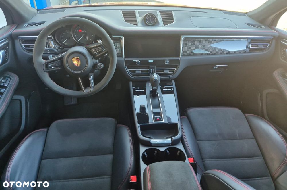 Porsche Macan 2022 photo 2
