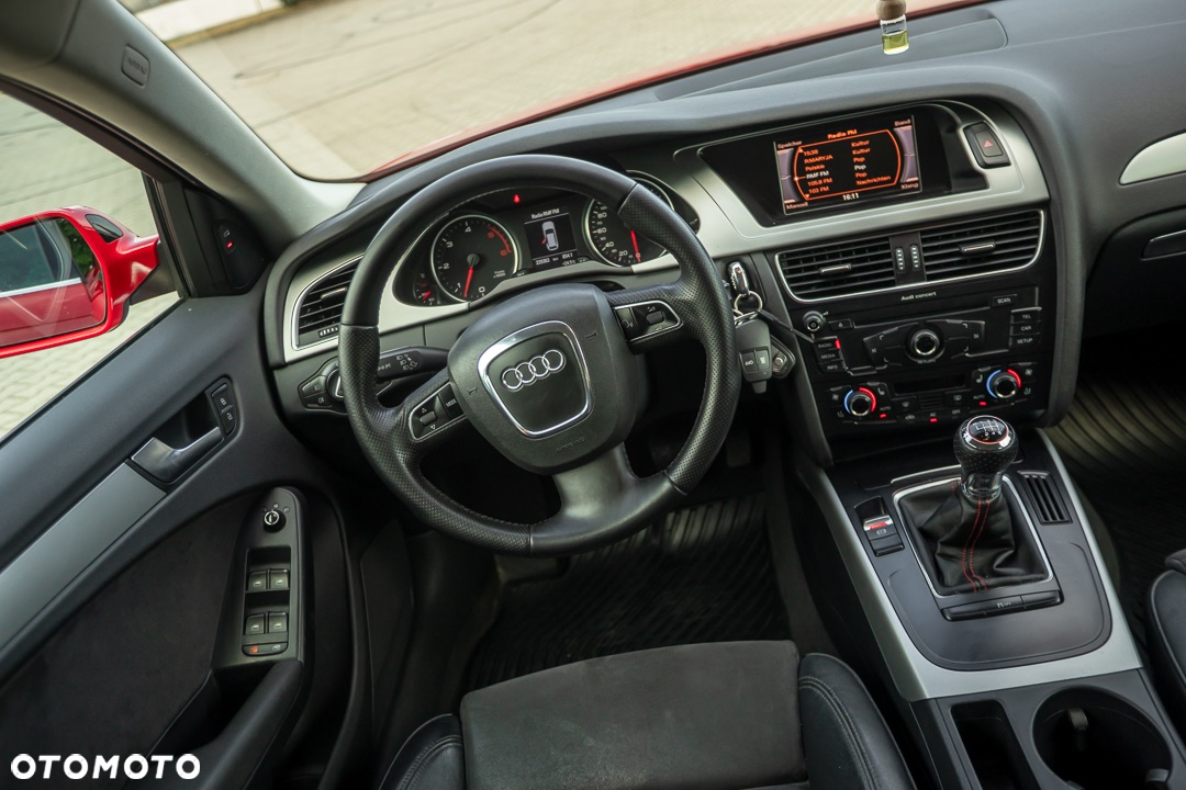 Audi A4 Avant 3.0 TDI DPF S line Sportpaket - 23
