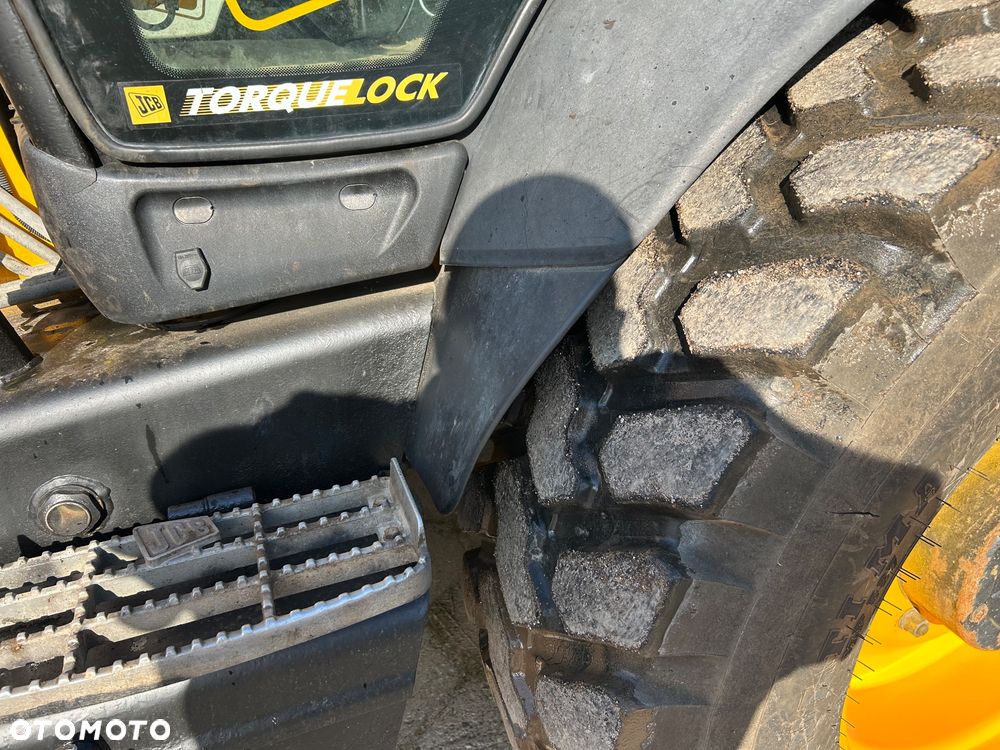 JCB 4 CX - 9