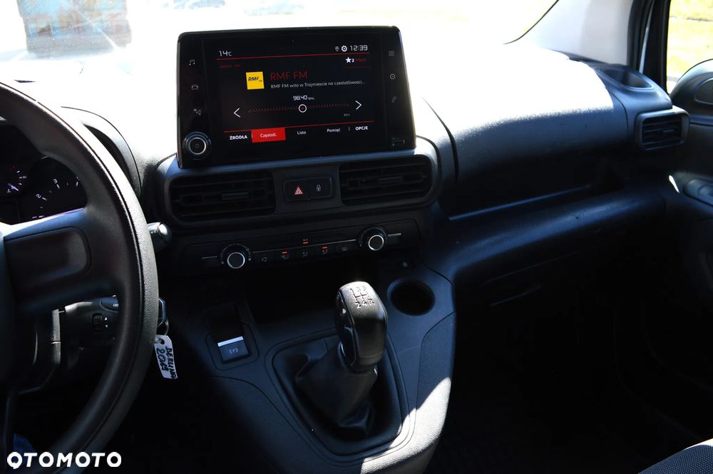Citroën Berlingo L2H2 MAXI DŁUGI LONG Faktura VAT-23% - 17