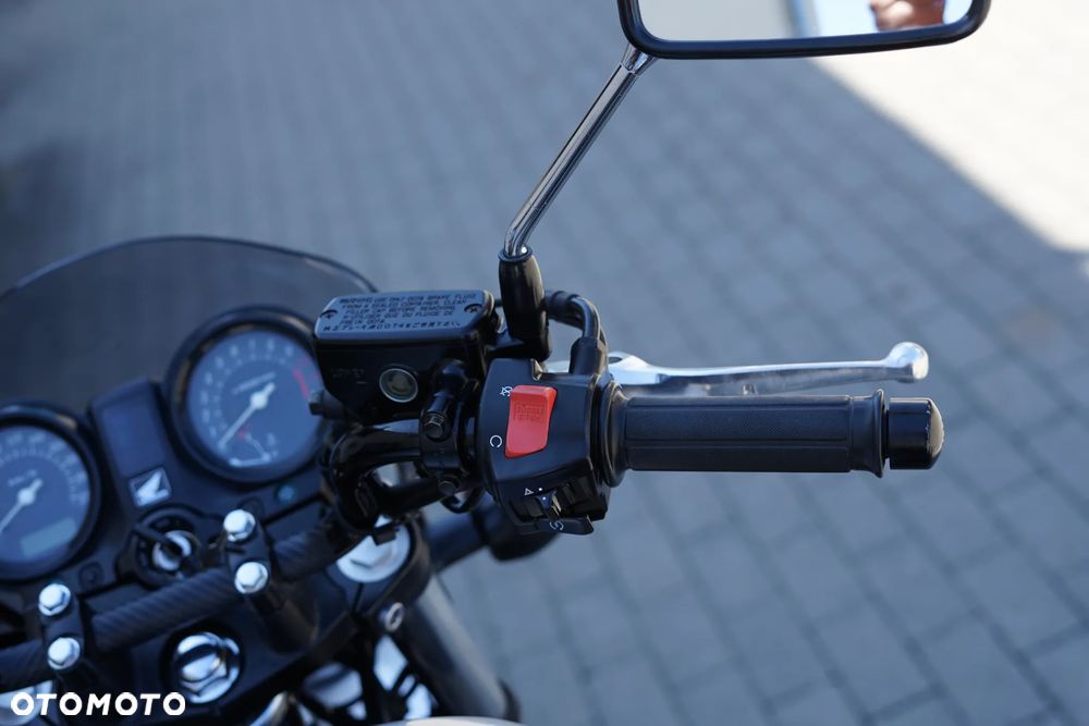 Honda CBF - 17