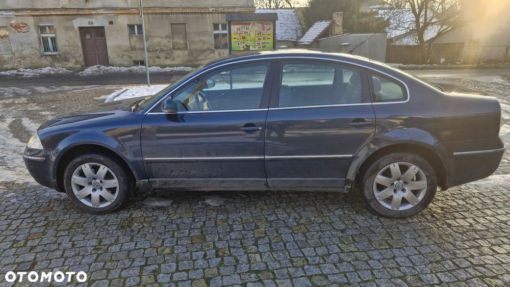 Volkswagen Passat 1.9 TDI Exclusive - 8