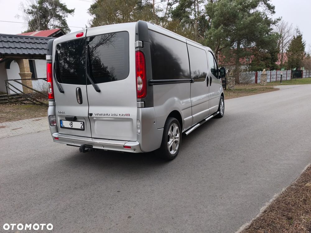 Opel Vivaro - 5