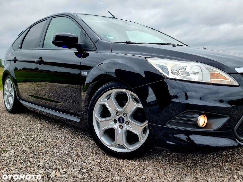 Ford Focus 2.0 16V Sport - 26